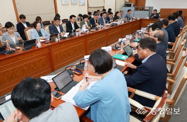 김영환 충북지사, 도와 시·군의 적극적 협력 강조