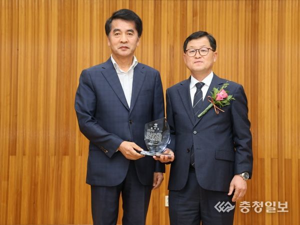 36대 안남호 보은군 부군수 이임