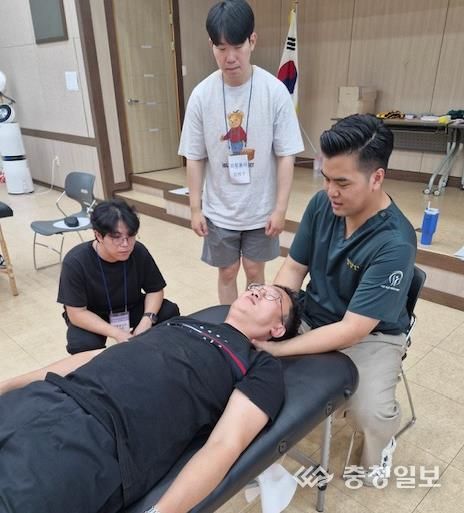 괴산군, 공무원 등 대상 방문재활운동 자원봉사 실시