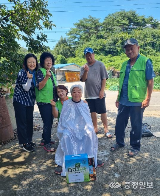 대흥면 찾아가는 미용 봉사 사진