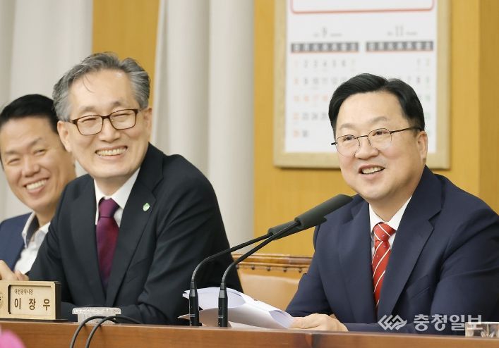 대전 세종연구원의 성과 중심 개편, 외국과 국내 인도 포장 기술 비교 연구 지시