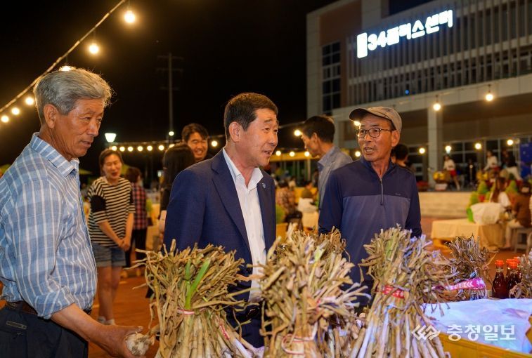34플러스센터 광장에서 열린 삼삼한 달빛마켓