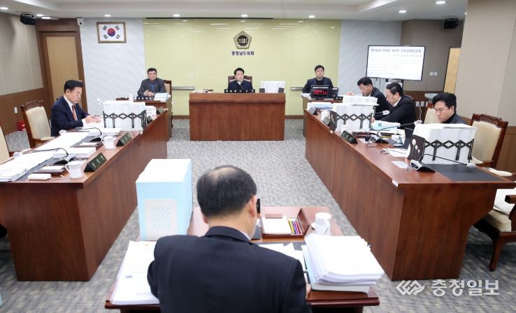 기획조정실 소관 조례안 및 2025년 예산안 등 심사