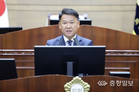 천안시의회 권오중 의원, 천안의 정체성을 담은 특색있는 가로등 설치 제안