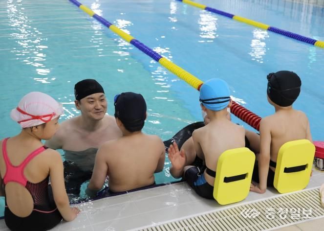 세종시장애인체육회-시교육청, 특수교육 학생 수영강의 운영