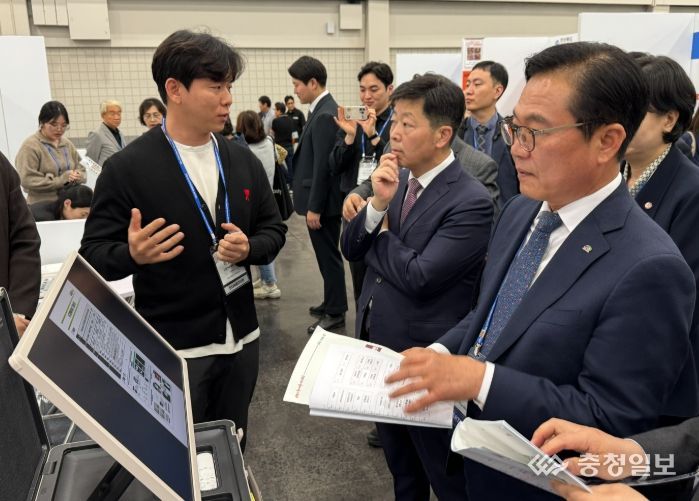 천안지역 11개 기업이 지난 17~20일 미국 애틀랜타에서 열린 ‘2025 세계한인비즈니스대회’에서 수출 계약을 체결했다.