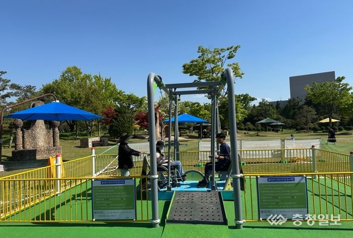 대전시 “모든 아이가 함께 노는 세상으로” 한밭수목원 어린이놀이터 무장애놀이시설 첫 도입