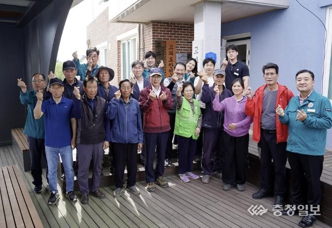 이완섭 서산시장이 14일 섬 지역 사업 추진 현장을 방문해 추진 현황을 점검했다.