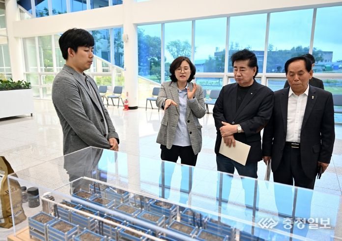 충북농업기술원, 도민홍보대사 초청해 농업기술 홍보